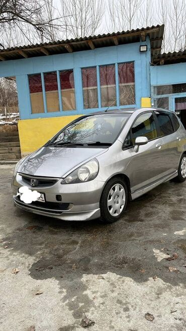 куплю аварийное авто в бишкеке: Honda Fit: 2003 г., 1.5 л, Вариатор, Бензин, Хэтчбэк