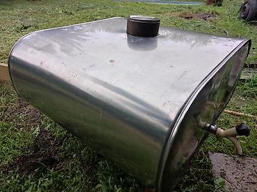 Другие емкости: Продаю две ёмкости из пищевой нержавейки объемом 140 литров, раньше — 3