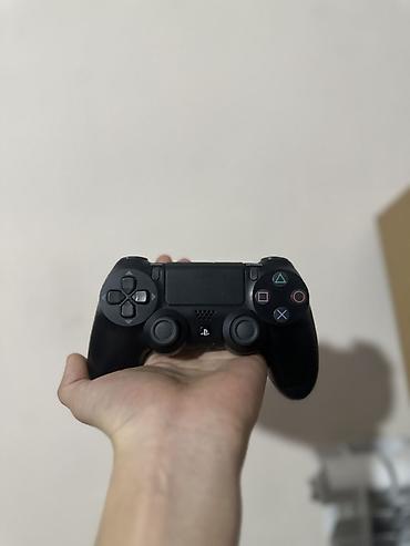 google pixel 5 pro: PlayStation 4 Pro 1 ТБ (CUH-7216), комплект с коробкой - Консоль PS4 — 3
