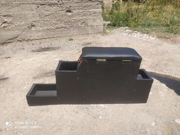 подлокотник на авто в Кыргызстан | Аксессуары для авто: Подлокотник на степвагон. Цена 2500 сом