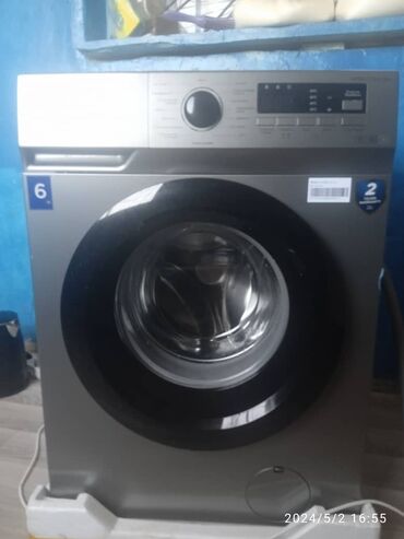 новая стиральная машинка: Стиральная машина Midea, Новый, Автомат, До 6 кг, Компактная