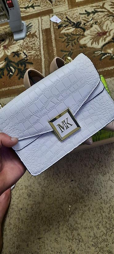 Digər ayaqqabılar: Ölçü: 35.5, Yeni — 10