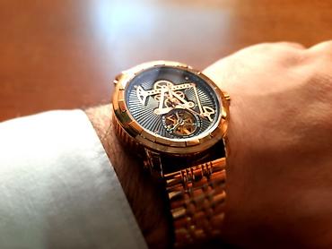 Аксессуары: Новый, Наручные часы, Cartier, цвет - Золотой — 7