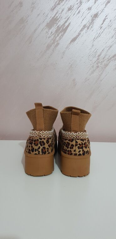 Čizme: Čizme, 40 — 10