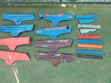 Ostalo: Delovi za tomos automatik a3 Limovi sa strane 1000-din Lim za — 2