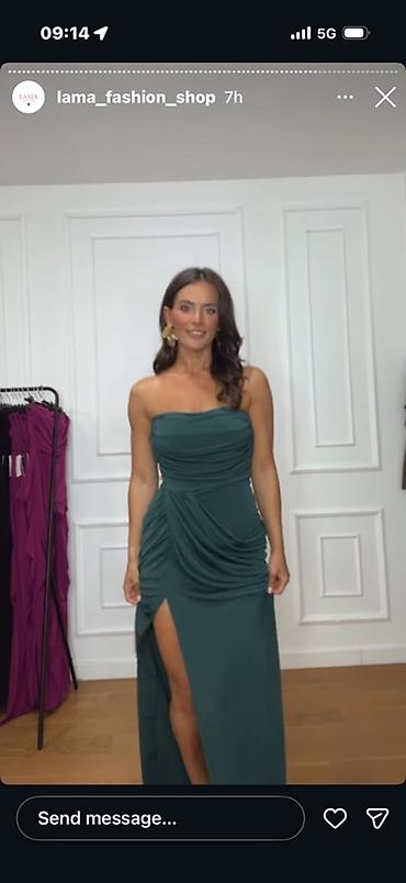 active posture cena: Elegantna duga haljina bez bretela u dubokoj smaragdno-zelenoj boji — 2