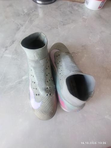 бутсы залник: Сорок ножки бутсы Nike Mercurial - Модель: Nike Mercurial (indoor/IC) — 2