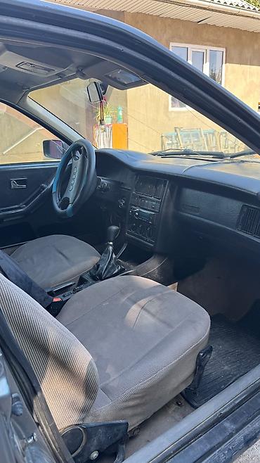 golf 1 1987: Audi 80: 1989 г., 2 л, Механика, Бензин, Седан — 2