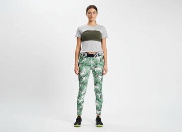 nike tech flece t shirty: Лосини Спортивні жіночі, розмір S