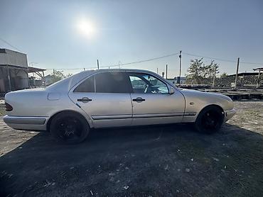 решотки: Mercedes-Benz E-Class: 1997 г., 2.3 л, Механика, Бензин, Седан — 5