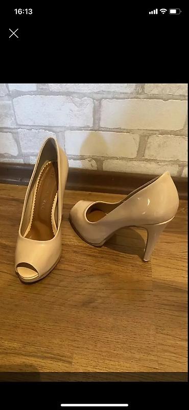 Tuflilər, Ölçü: 38, Yeni lalafo.az -da Tuflilər, Ölçü: 38, Yeni