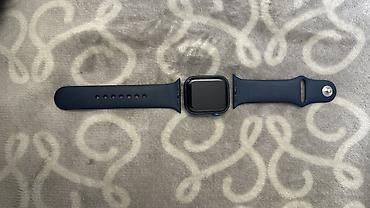 Apple Watch: 📱 Экран: Always-On Retina, 41мм * 💧 Защита от воды: до 50 метров * ❤️ — 2