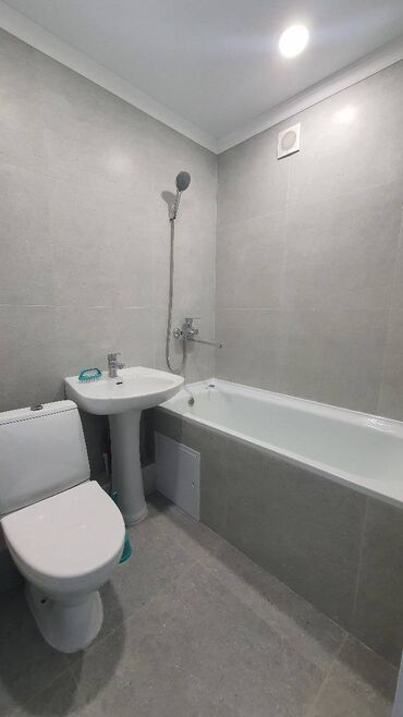 помешение под кафе: 3 комнаты, 58 м², 104 серия, 3 этаж, Евроремонт