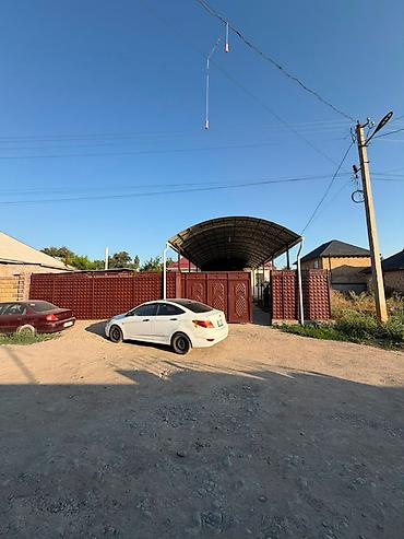 Продажа коттеджей и домов: Продаётся дом в ГЭС 3 Участок: — 4 сотки (16х25) — Хозпостройки — 1