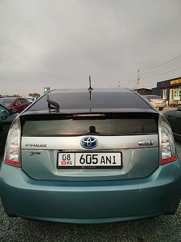 plug in hybrid: Toyota Prius: 2014 г., 1.8 л, Автомат, Гибрид, Лифтбек — 4