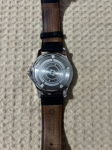 Qol saatları: İşlənmiş, Qol saatı, Swiss, rəng - Qara — 3