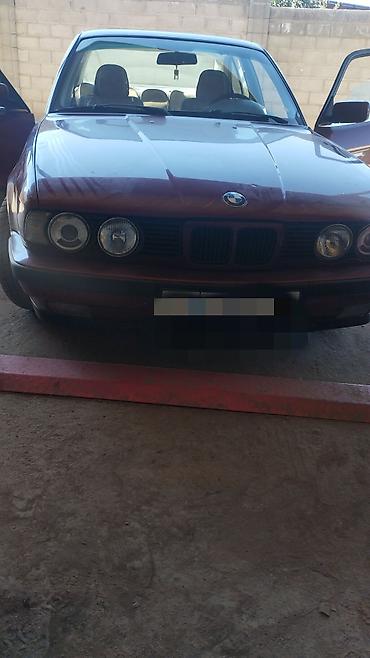 BMW 5 series: 1992 г., 2 л, Механика, Бензин, Седан