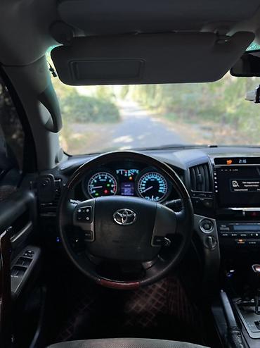 недавно: Toyota Land Cruiser: 2008 г., 4.7 л, Автомат, Газ, Внедорожник — 7