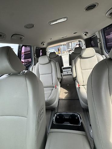 машина на 10 человек: Kia Carnival: 2019 г., 2.2 л, Автомат, Дизель, Минивэн — 9