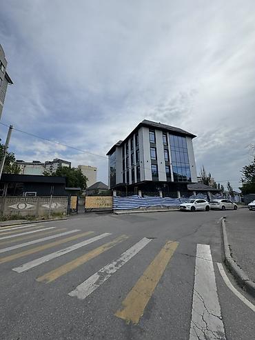 Коммерческая недвижимость: Продажа офисов 1700 м², Бизнес центр, 5 этаж — 1