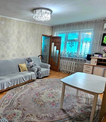 дешевые квартиры в бишкеке купить 2 комнатные: 2 комнаты, 43 м², Сталинка, 1 этаж
