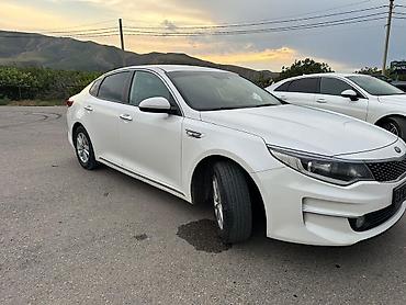bmw m5 e60 v10: Kia K5: 2017 г., 2 л, Автомат, Газ — 6