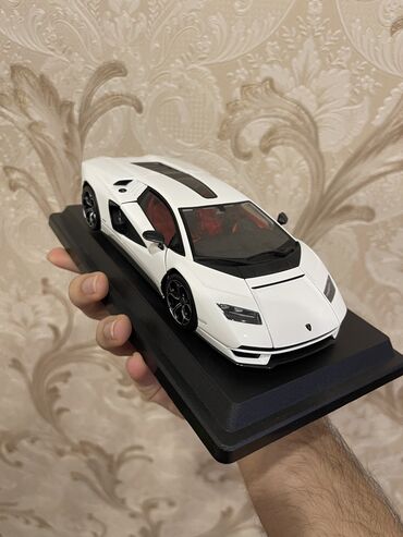 проигрыватель пластинок баку: Lamborghini, 2025 il, 1:24, Dəmir, Rayonlara çatdırılma, Ünvandan götürmə, Pulsuz çatdırılma