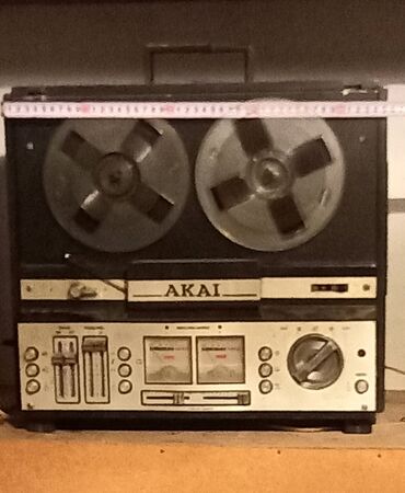 Maqnitofonlar: 1985-ci ilin babin kasetli maqnitafonu satılır. - İşlək vəziyyətdədir — 15