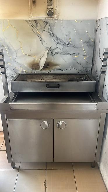 Koz doner manqali alt hisse dolabli 450 Azn. Olchu 110×80sm. Unvan