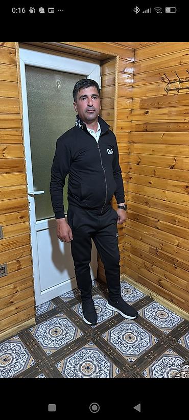 bag evlerinde is: Salam bağban işi axtarıram qalmağa yerdə olsa super olar qazonun — 5