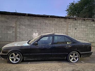 1025 2: BMW 5 series: 1992 г., 2.5 л, Механика, Бензин, Седан — 1
