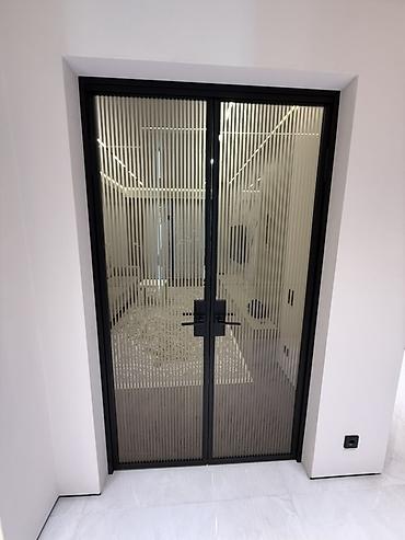 Стеклянные двери на заказ: Эксклюзивное предложение в Немецком квартале (мкр. Асанбай) Сдаётся — 1