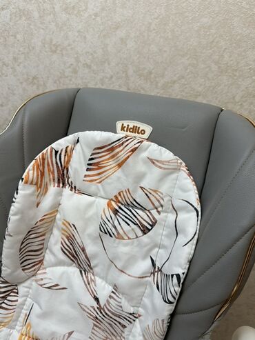 Yemək masaları, oturacaqları: Kidilo uşaq yemək stulu - Rəng: boz-ağ, naxışlı yumşaq içlik yastığı — 6