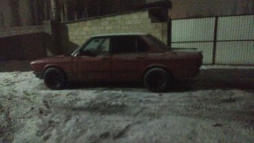 BMW: BMW 5 series: 1982 г., 2 л, Механика, Бензин, Седан