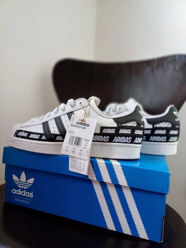 velicina 6 obuca: Adidas superstar 44 original Origanal patike adidas supertar