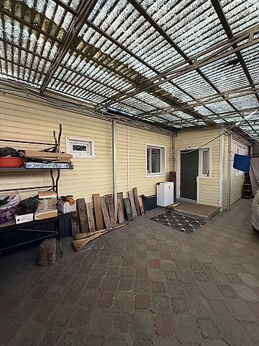 Продажа коттеджей и домов: Продается дом по первой линии Гагарина/Садырбаева Угловой участок — 11