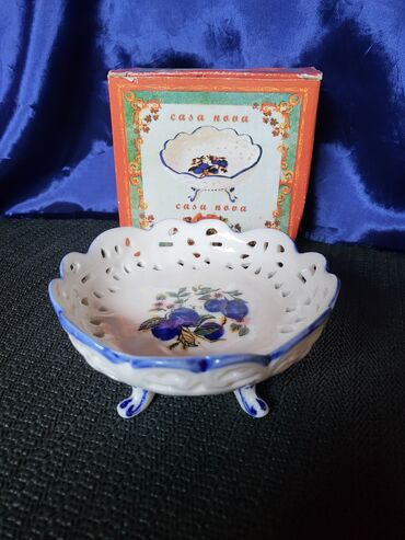 Činije: Bombonijera nova Capo di Monte,vintaz Italija. Nova bombonijera — 1