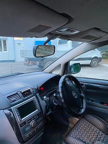 g comp: Toyota Ipsum: 2003 г., 2.4 л, Автомат, Бензин, Минивэн — 1