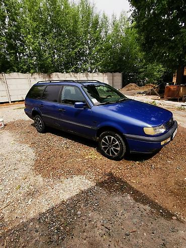 Транспорт: Volkswagen Passat Variant: 1994 г., 2 л, Механика, Бензин, Универсал — 2