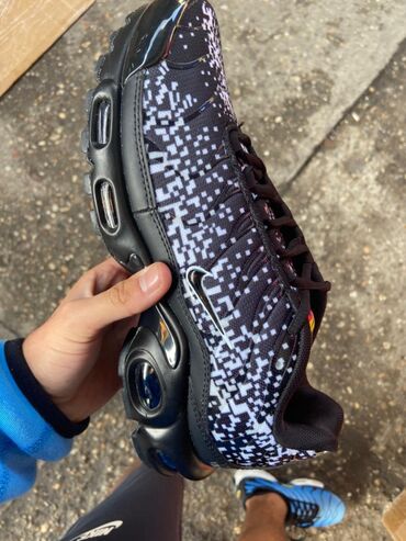 Patike: Patike, veličina - 52 — 25