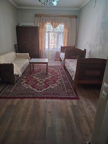 qusarda satilan evler 2025: Azadlig Metrosuna 10 deqiqeliy mesafede Addelni 1 otag heyet evi — 1