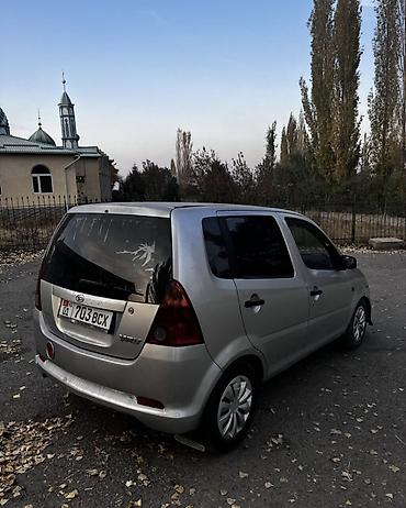 dayhatsu yrv: Daihatsu YRV: 2004 г., 1 л, Механика, Бензин, Хэтчбэк — 2
