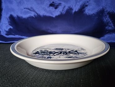 Činije: Cinija nova Currier -- Ives zima na putu iz 70ih. Univerzalna na lalafo.rs — 9 Činije: Cinija nova Currier -- Ives zima na putu iz 70ih. Univerzalna — 9