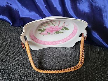 Ostali antikviteti: Japanska porcelanska bombonijera iz 70ih.god. Porcelanska bombonijera — 4