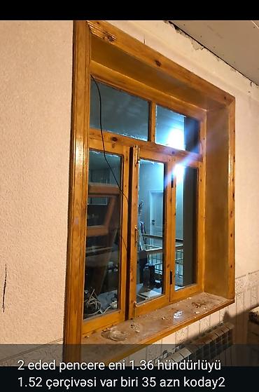 Pəncərələr: Taxta çərçivəli pəncərələr - Sayı: 2 ədəd - Ölçülər: eni 1.36 m — 1