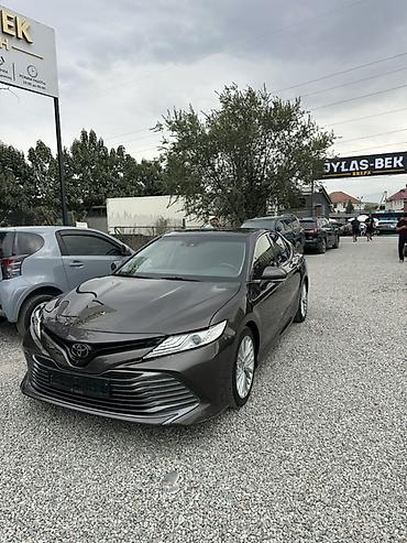 форт минивен: Toyota Camry: 2019 г., 2.5 л, Автомат, Бензин, Седан — 1
