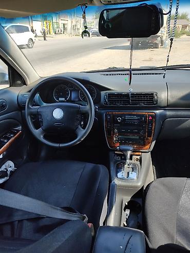 Volkswagen: Volkswagen Passat: 1.8 l | 2004 il Sedan — 3