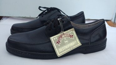 обувь из америки: Продаются новые мужские туфли. не кожа. 46 размер