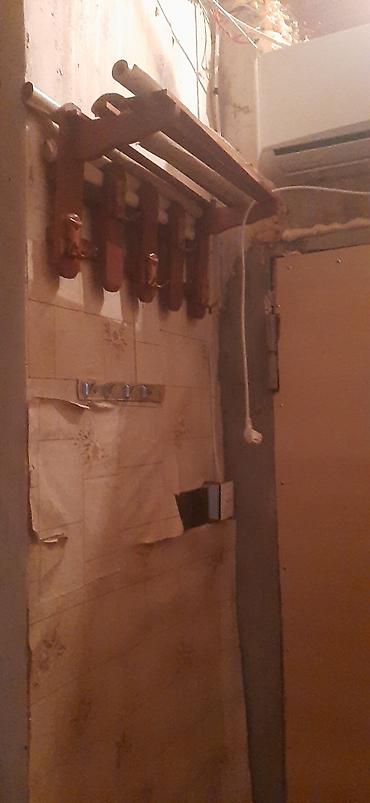 Uzunmüddətli kirayə mənzillər: Ev ki̇rayə veri̇li̇r.!!! -Nizami metrosunun yanında 5 dəqiqəlik — 20