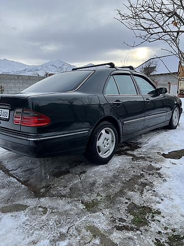 Mercedes-Benz: Mercedes-Benz E-Class: 2000 г., 2.4 л, Механика, Бензин, Седан — 4